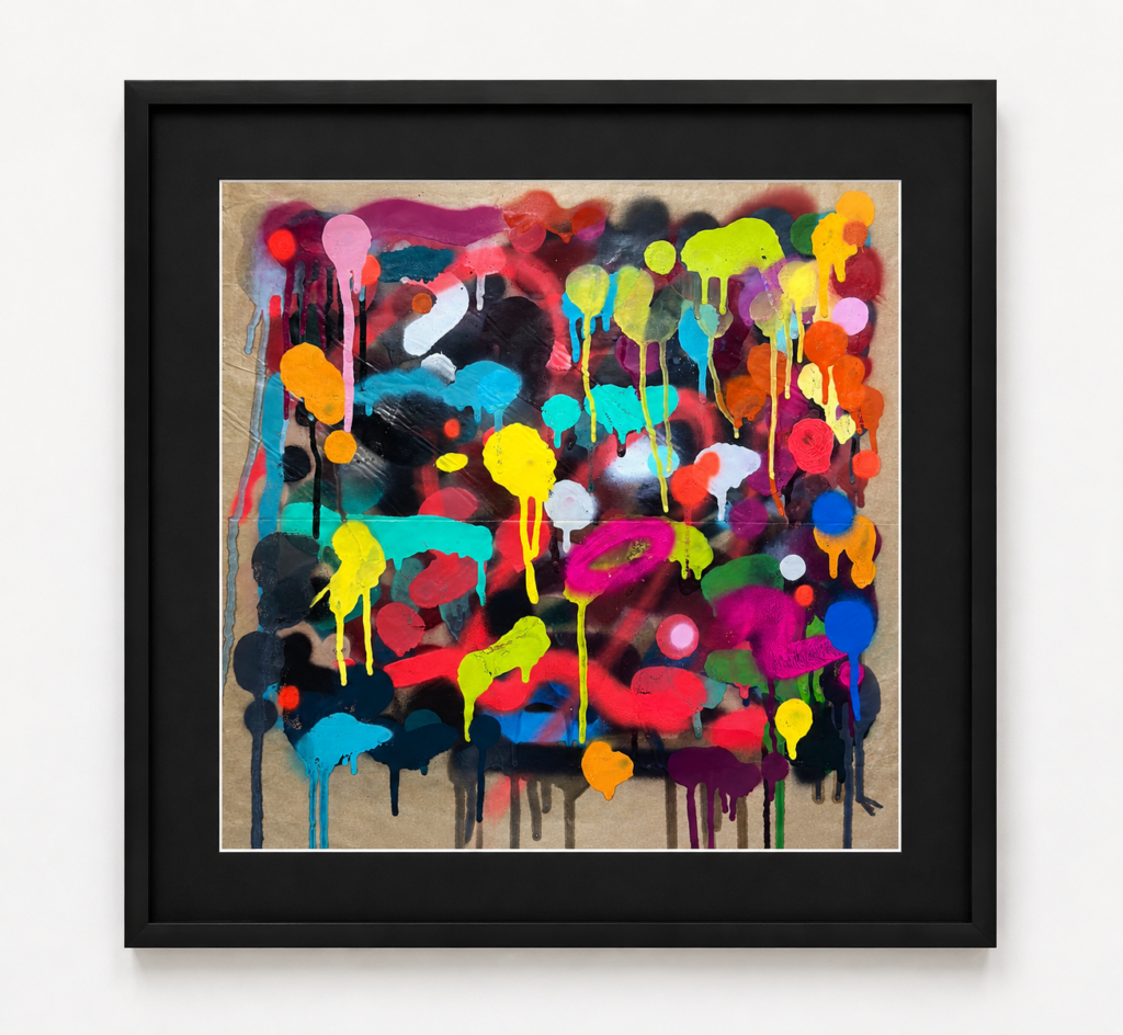 Pintura abstracta de manchas de colores hechas con sprays